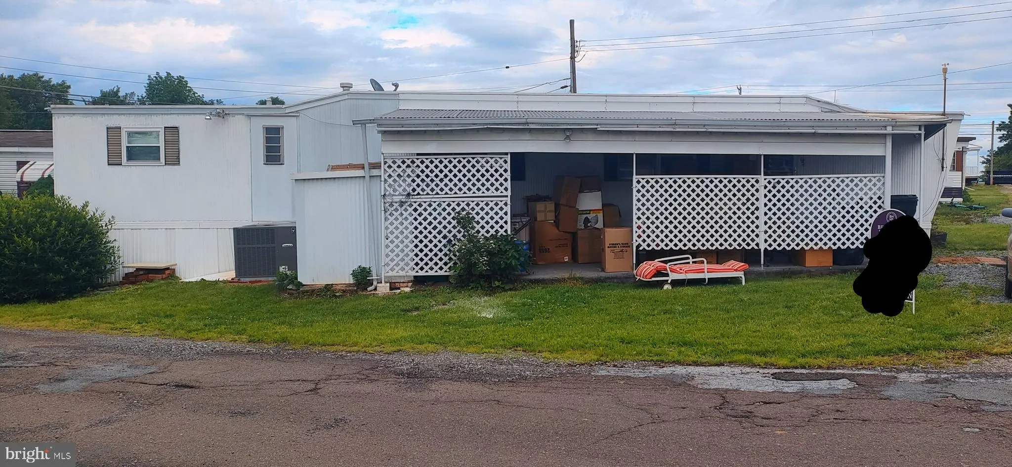 Reading, Pennsylvania 19606, United States, 2 Bedrooms Bedrooms, ,2 BathroomsBathrooms,Residential,Active,138810