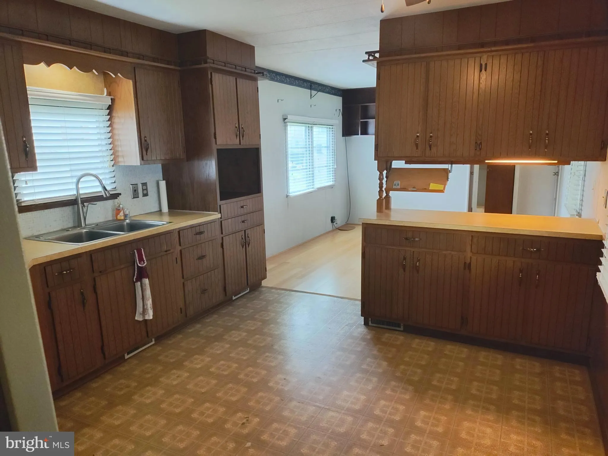 Reading, Pennsylvania 19606, United States, 2 Bedrooms Bedrooms, ,2 BathroomsBathrooms,Residential,Active,138810