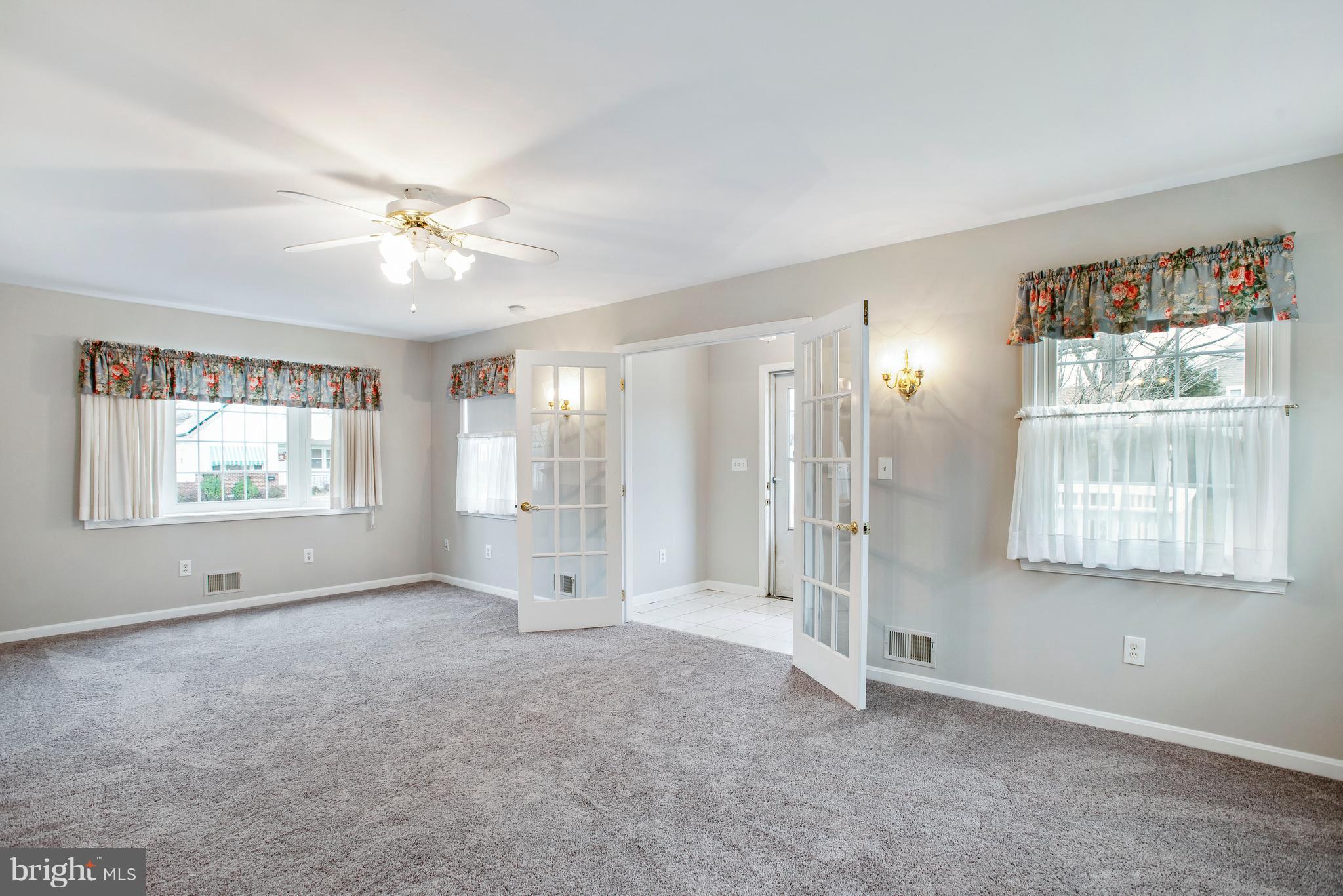 PARKVILLE - Residential