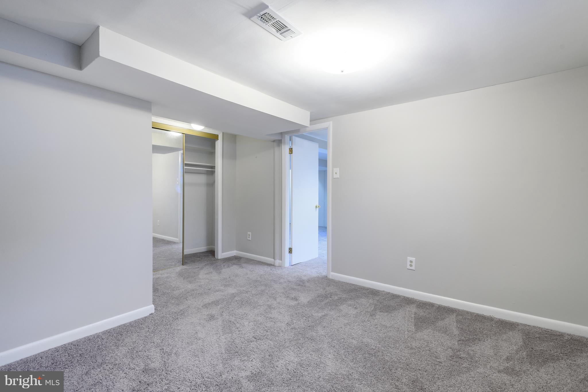 PARKVILLE - Residential