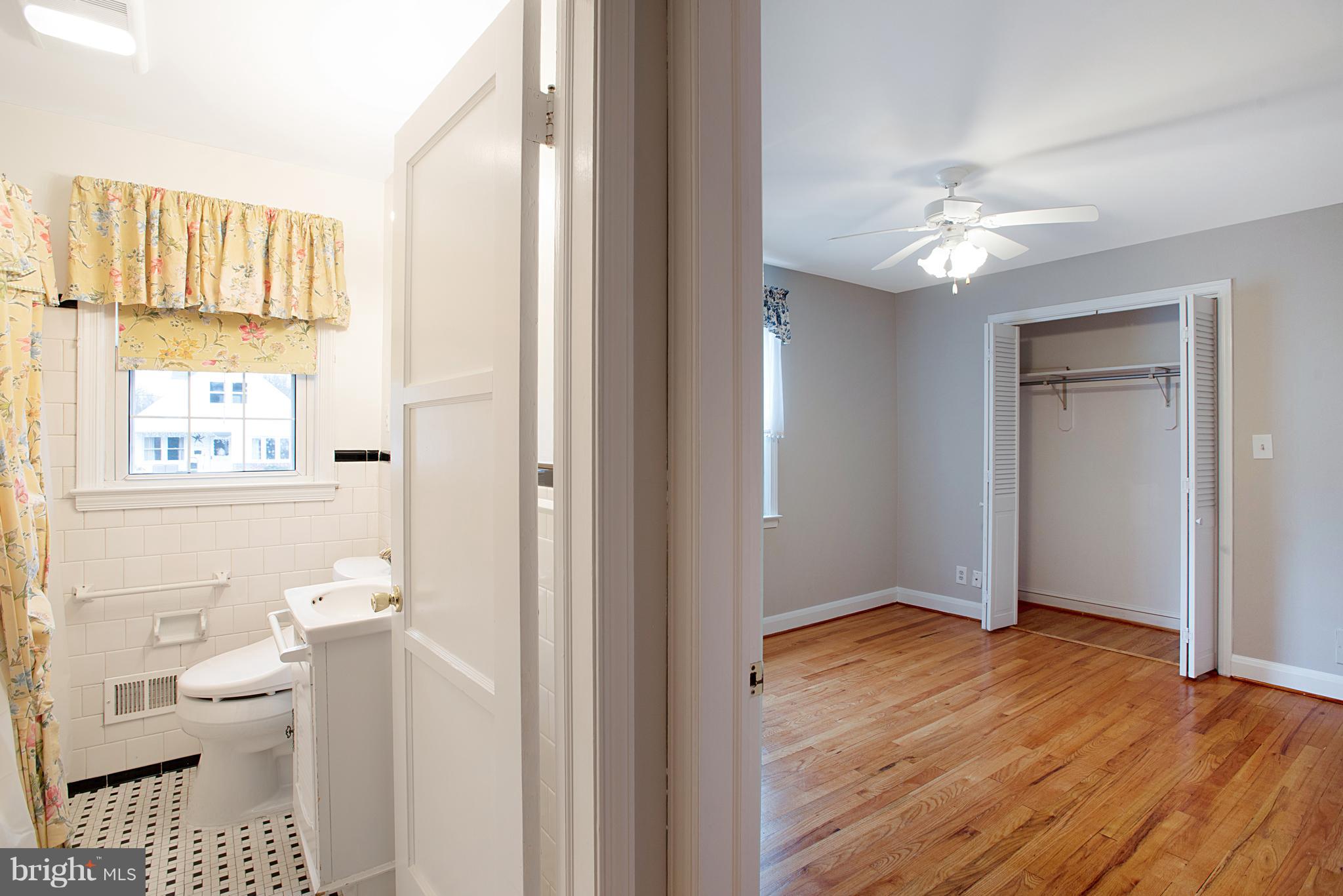 PARKVILLE - Residential