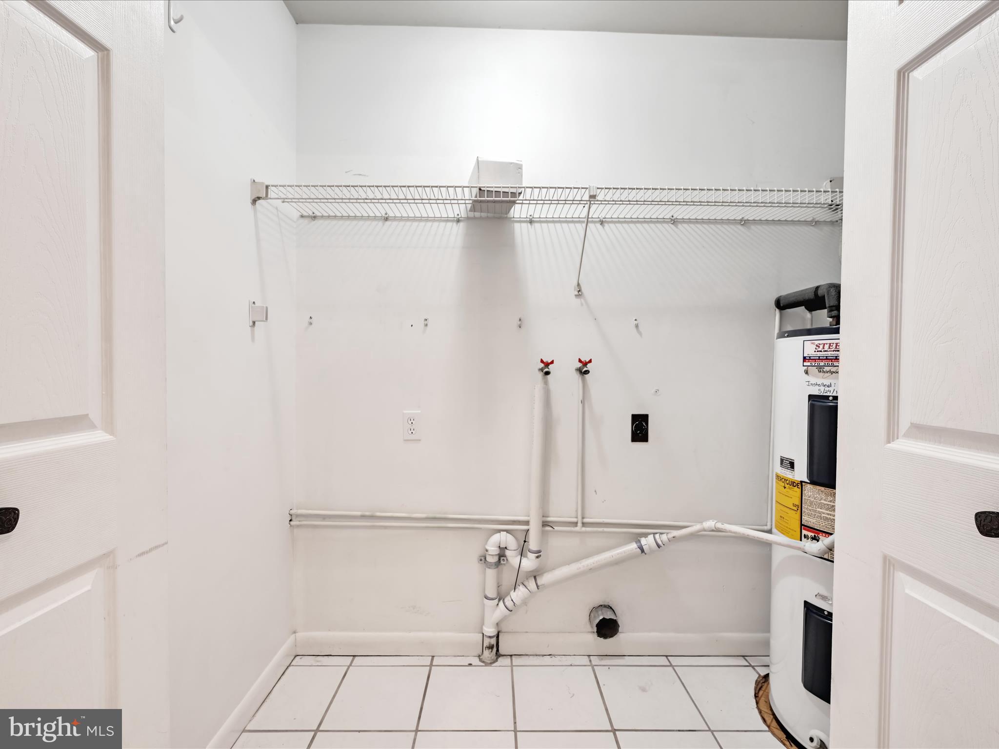 PINE BROOK - Residential