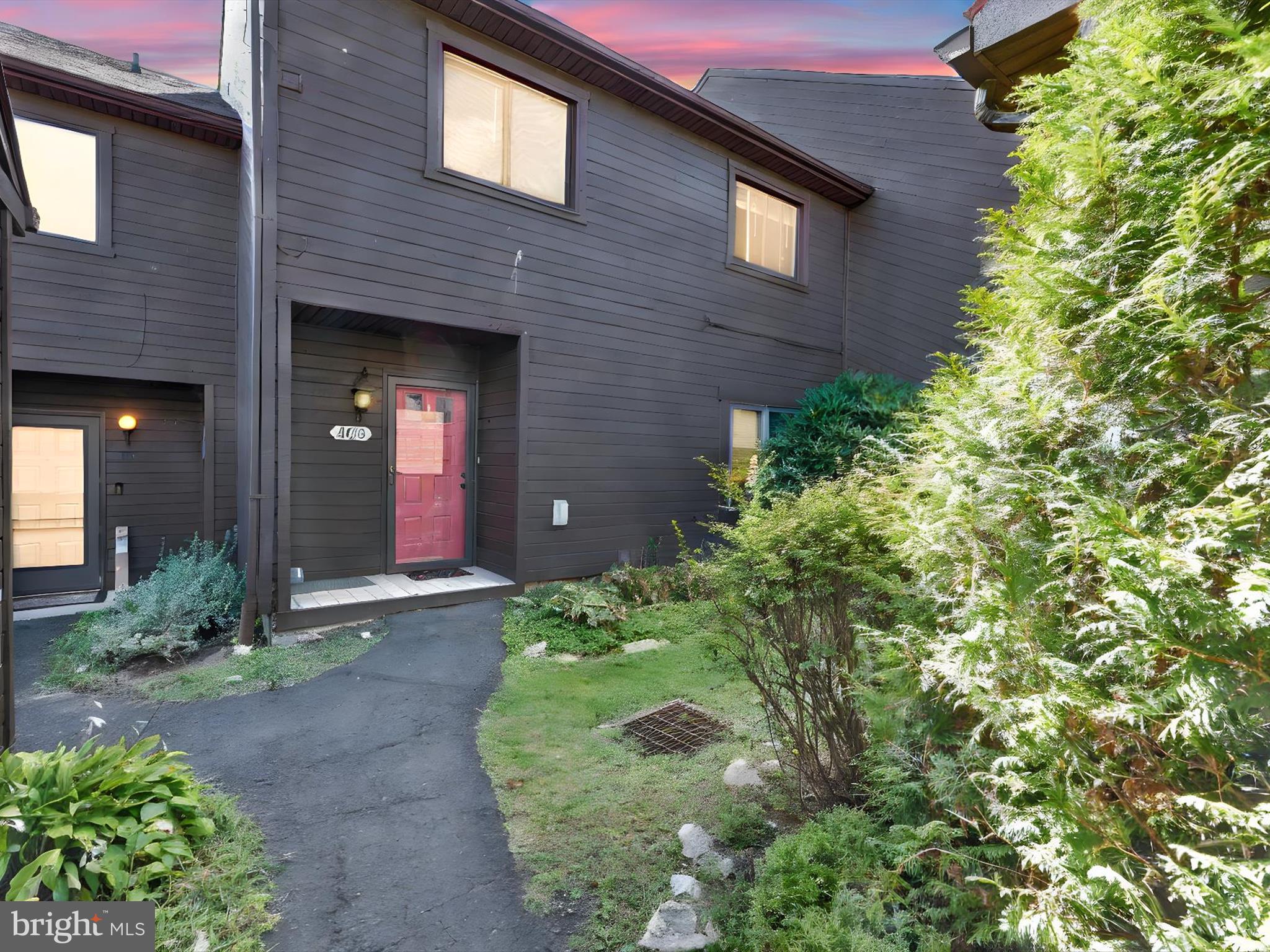 PINE BROOK - Residential