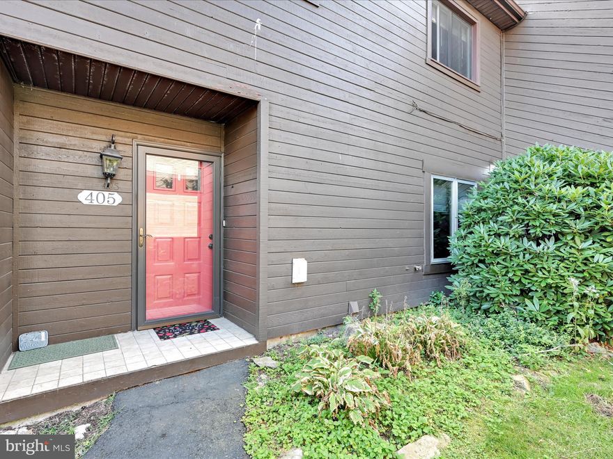 Welcome to this Pinebrook three bedroom, 2.5 bath.  Luxury vinyl planking, ceramic tile in kitchen, entry and baths. Home also has a solarium with sliders to deck. Fully applianced maple kitchen with pantry, large living room with dining space.  Primary suite with office space.   Ample storage throughout. If you're looking for a carefree, maintenance free lifestyle this home is for you.