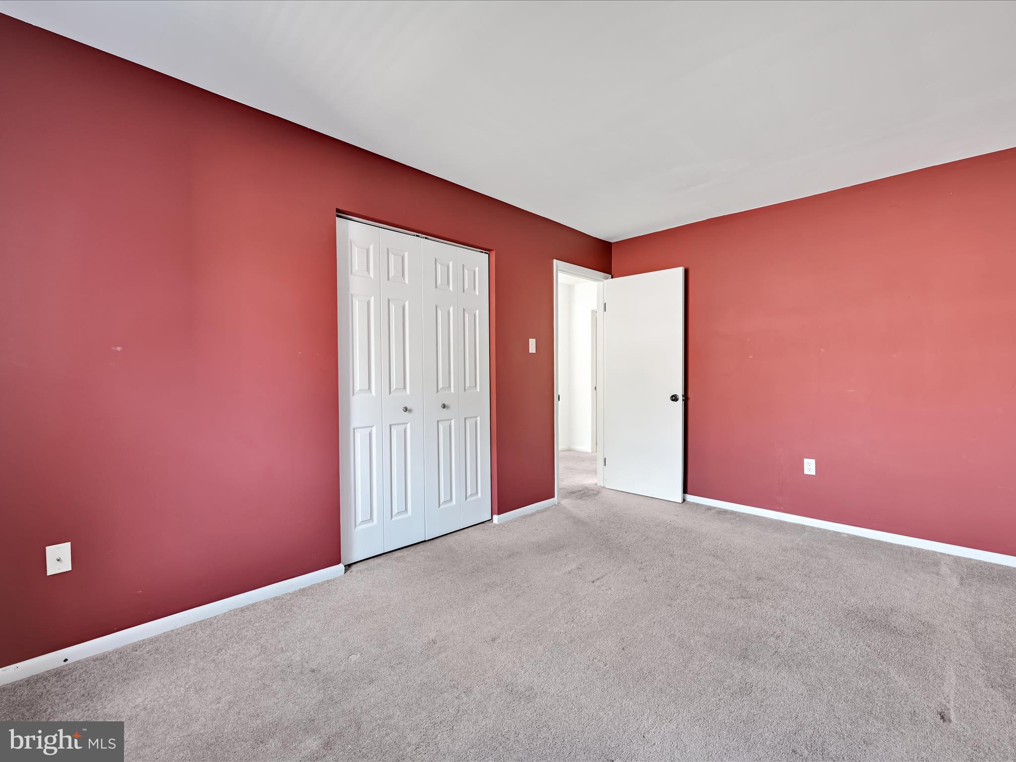 PINE BROOK - Residential