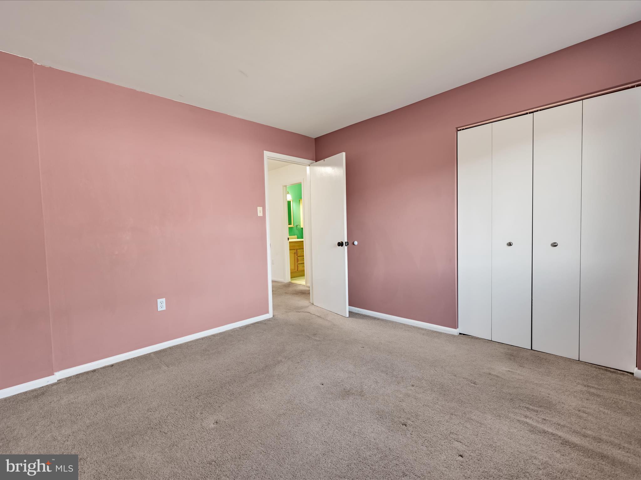 PINE BROOK - Residential