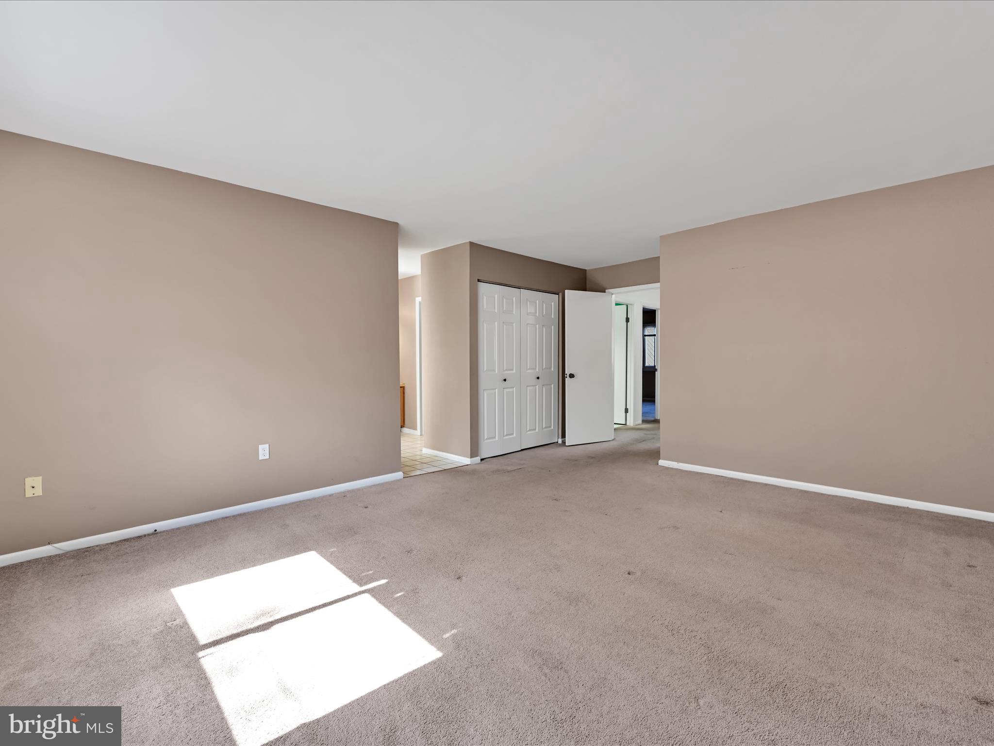 PINE BROOK - Residential