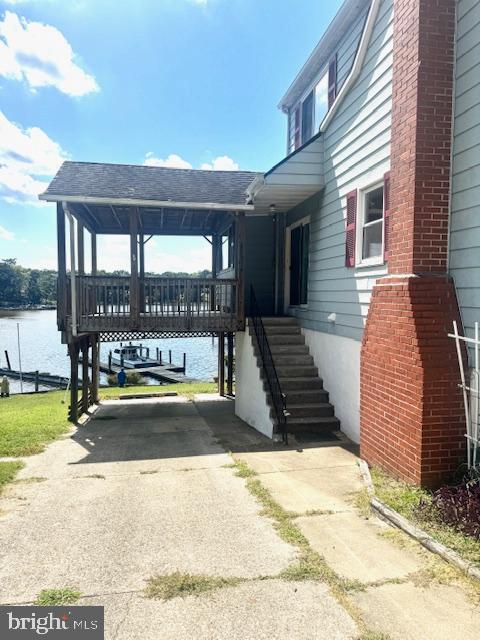 SILVER SANDS - Residential Lease