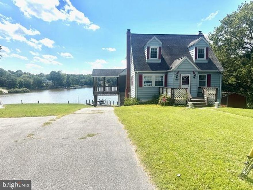 WATERFRONT!!!  WATERFRONT!!!  WATERFRONT!!!  RENOVATED!!!  PRIVATE ENTRANCE TO THE MAIN LEVEL 3 BEDROOM APARTMENT IN A SINGLE FAMILY HOME!!! AMAZING VIEWS!!!   FISHING, KAYACKING, CRABBING AND MORE!!! DECK OFF THE LIVING ROOM!! FRESHLY PAINTED!!  NEW FLOORING THROUGHOUT!!!  LARGE KITCHEN WITH TABLE SPACE!!  3 LARGE BEDROOMS!!! RENOVATED BATHROOM!!!  WASHER DRYER IN APARTMENT!!!  CALL TODAY!!!