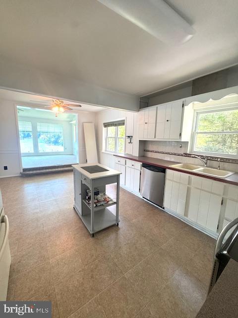 SILVER SANDS - Residential Lease