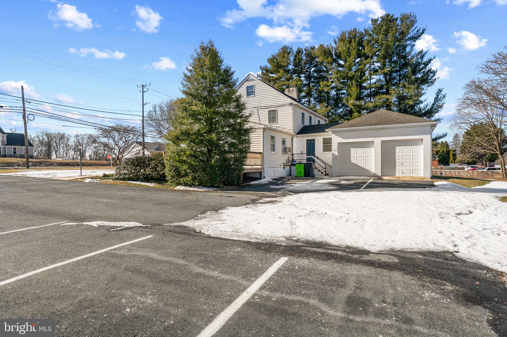 1714 JARRETTSVILLE ROAD