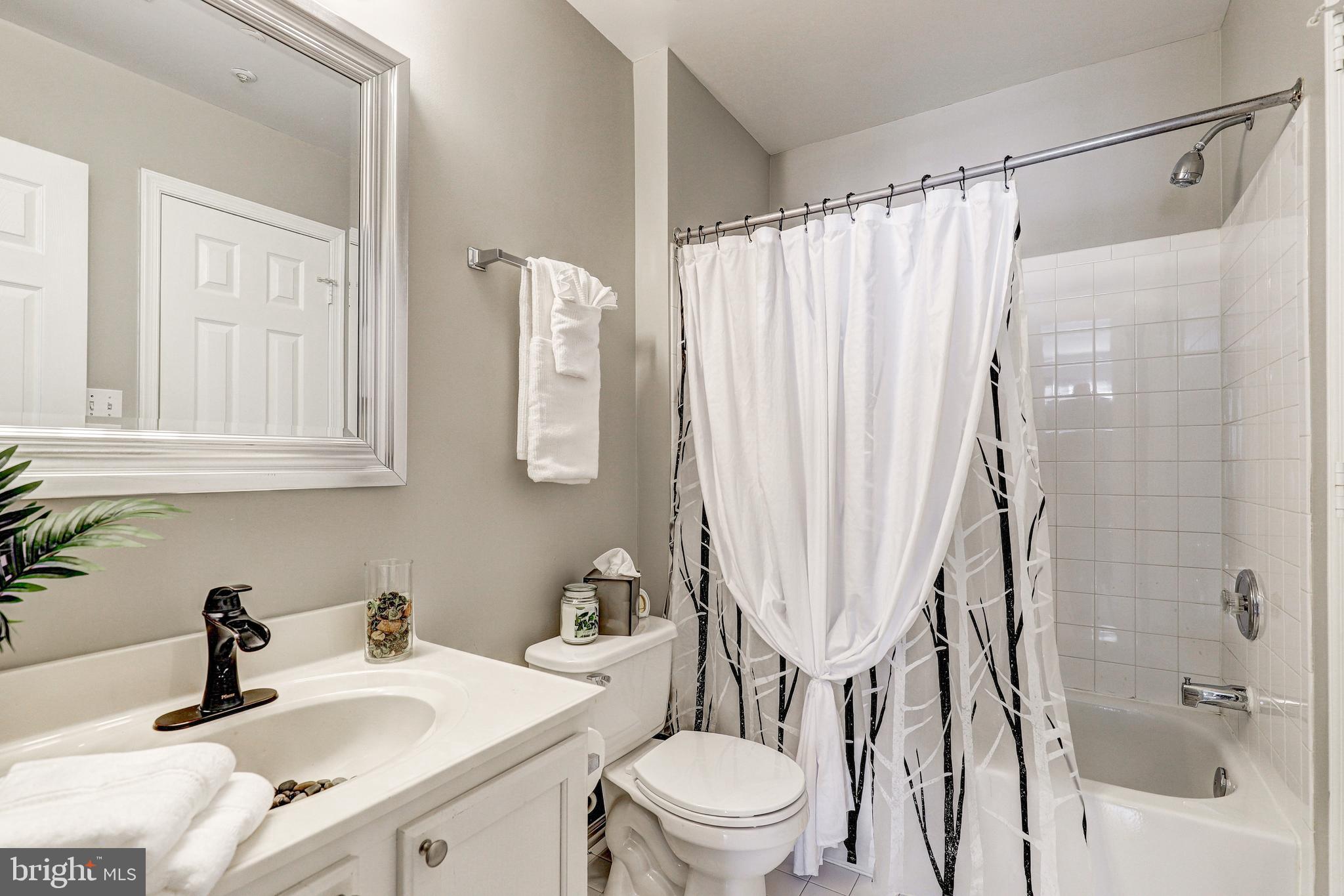 REISTERSTOWN - Residential