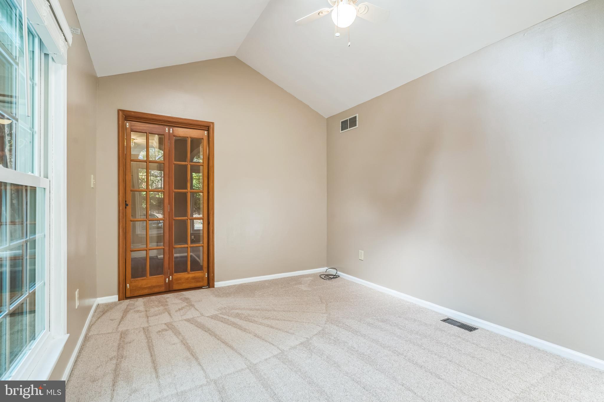 SPRING MOUNT - Residential