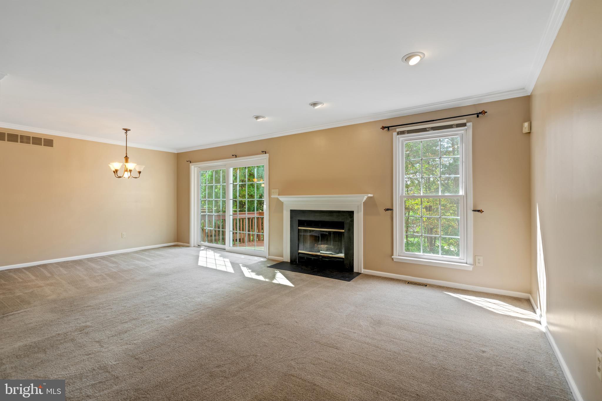 SPRING MOUNT - Residential