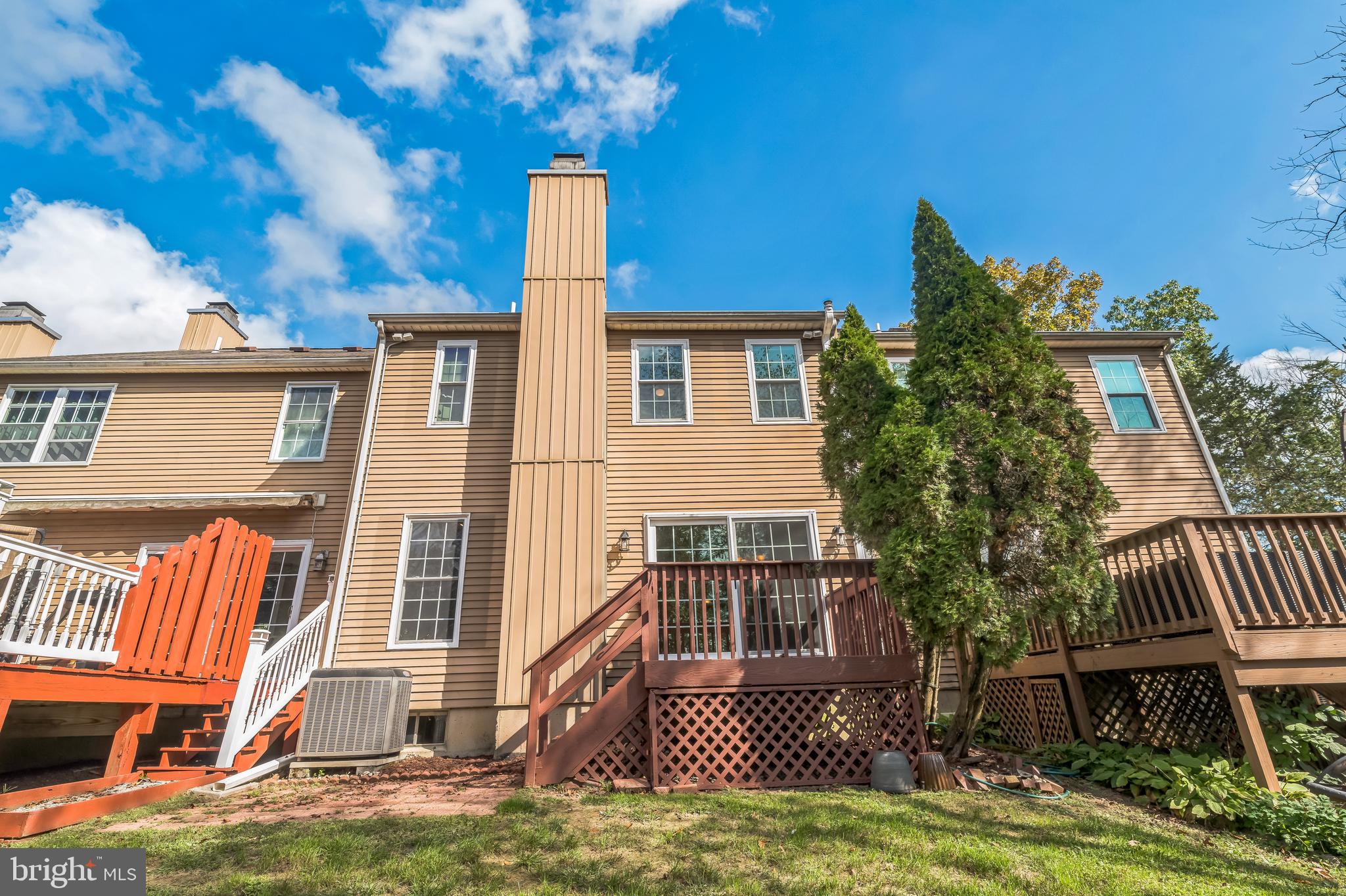 SPRING MOUNT - Residential