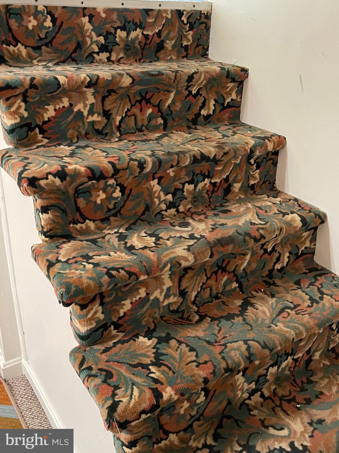 LANHAM WOODS - Residential