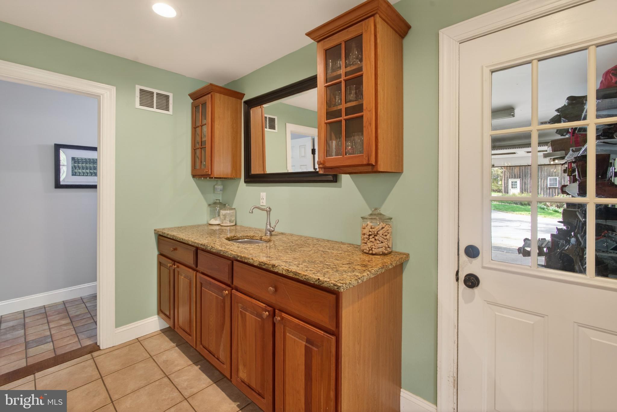 THE PINES - Residential