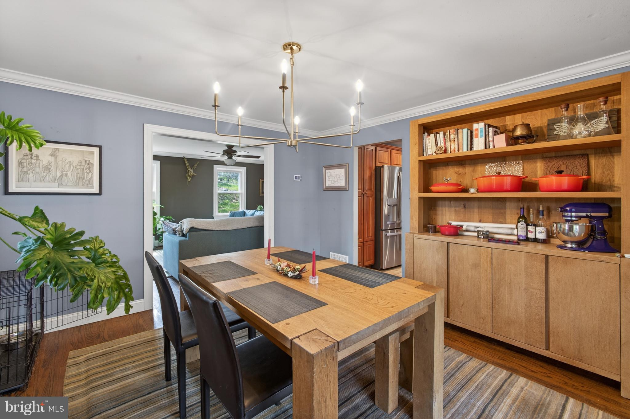 THE PINES - Residential