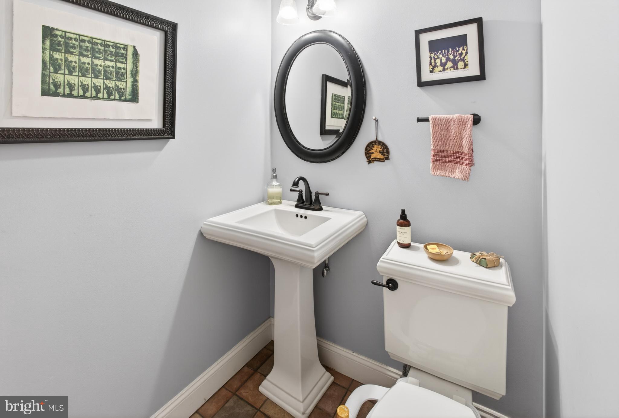 THE PINES - Residential