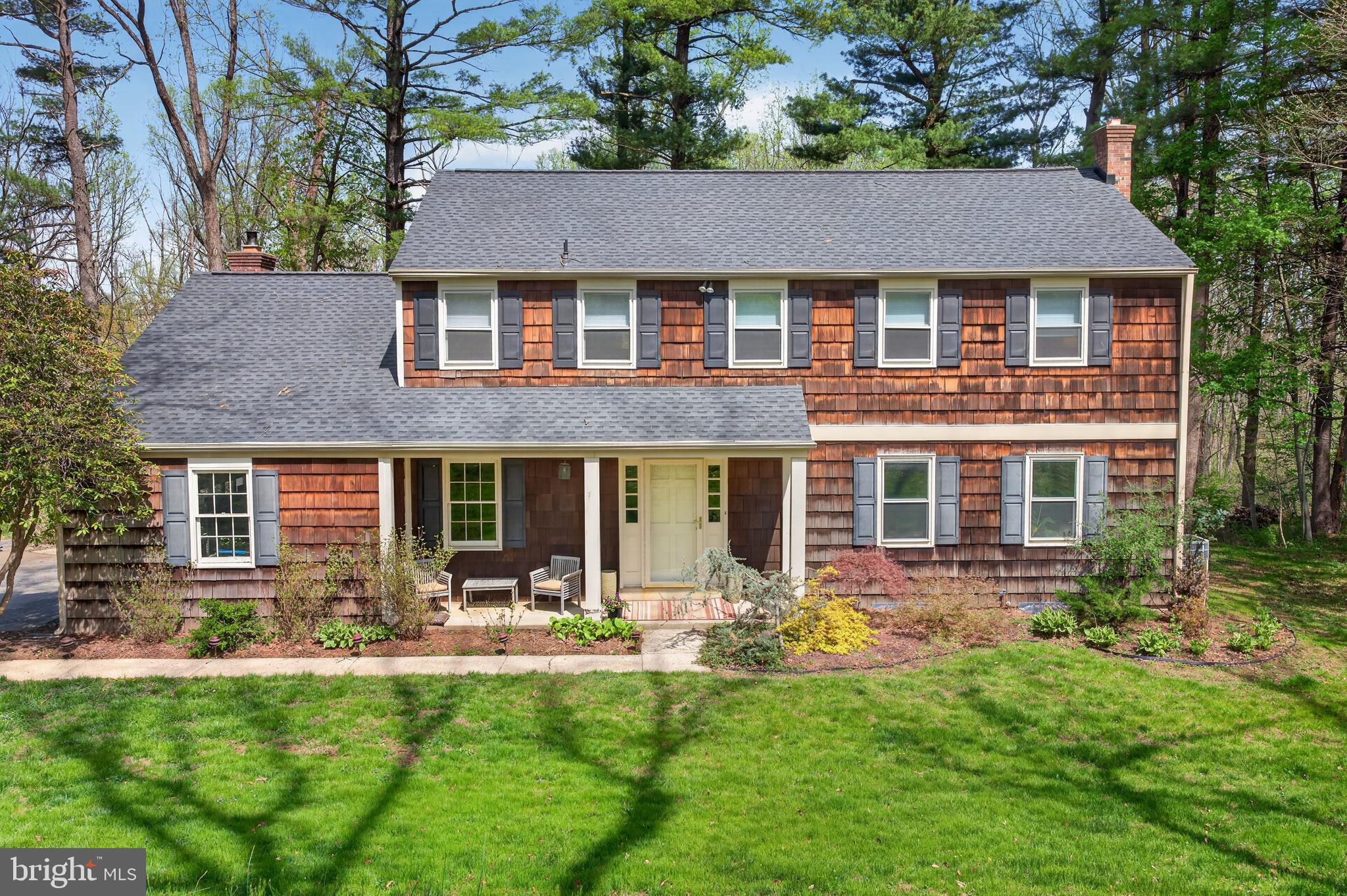 THE PINES - Residential