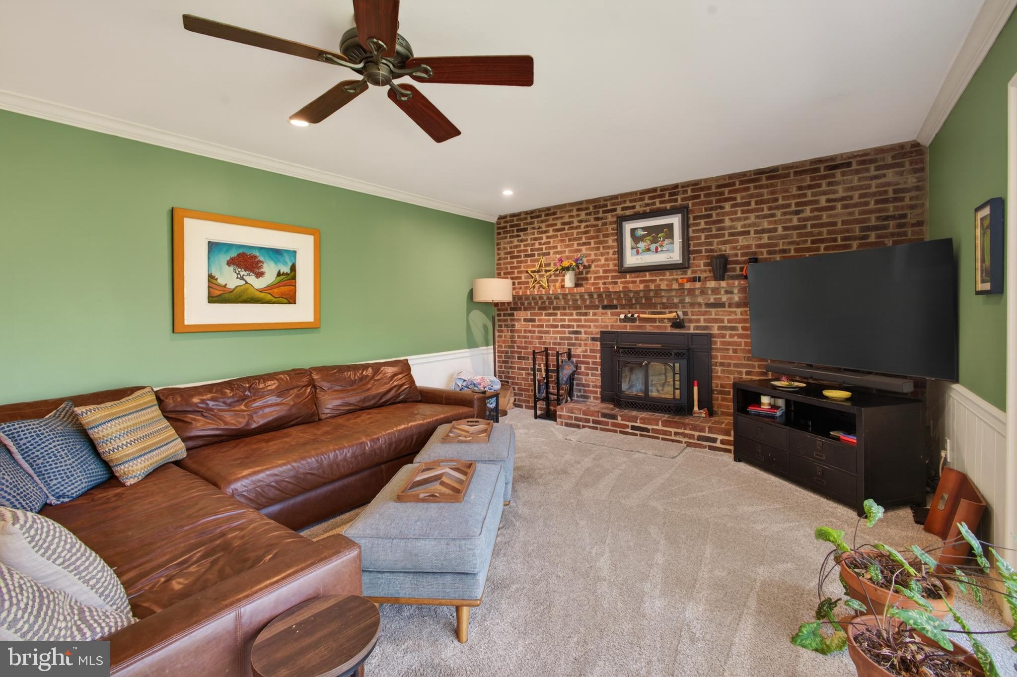 THE PINES - Residential