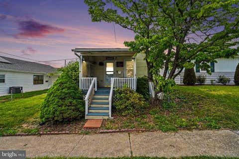 Homes For Sale - 17 W Pine Street<br/> Cumberland County, ENOLA, PA 17025