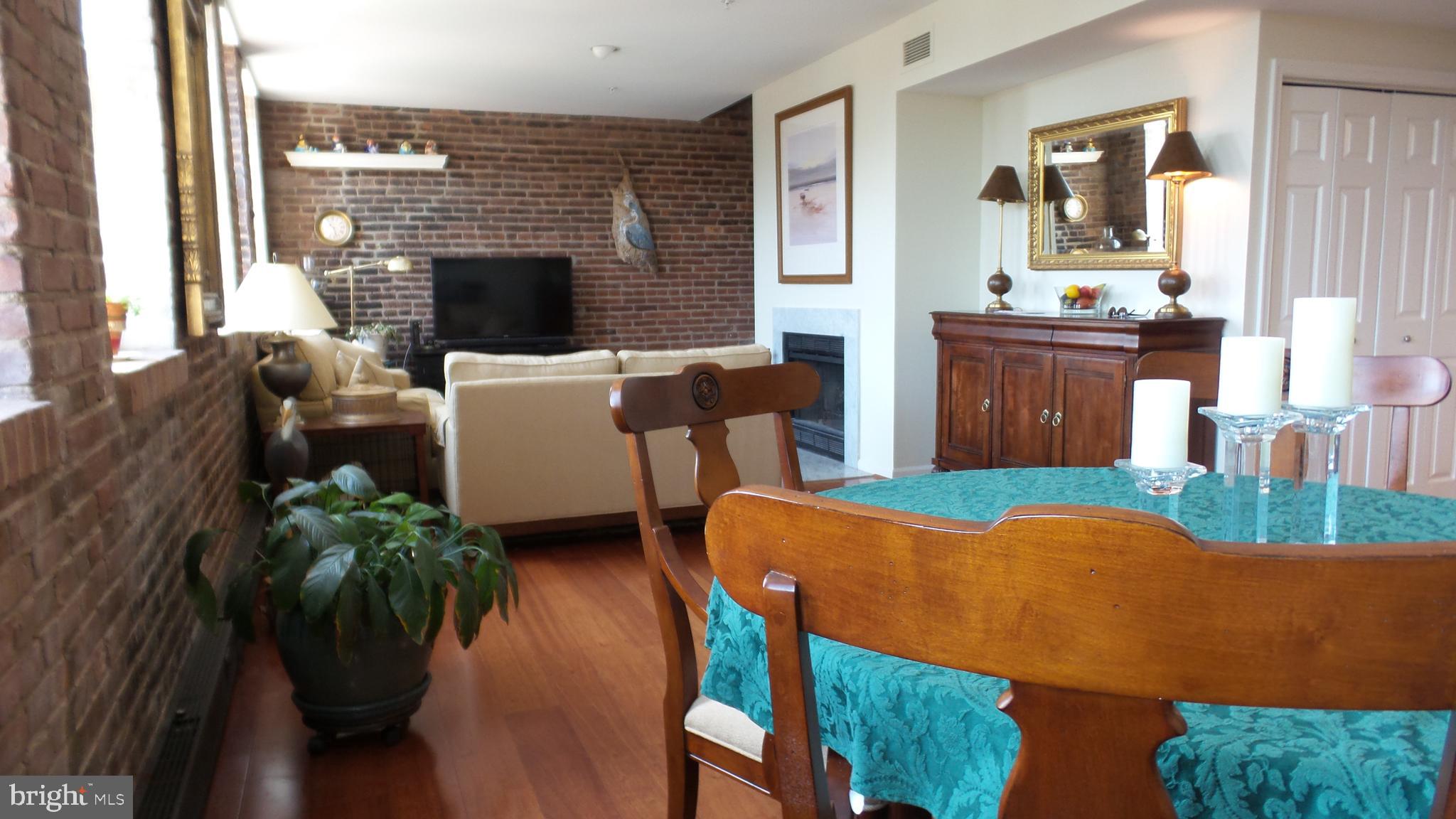 FELLS POINT HISTORIC DISTRICT - Residential Lease