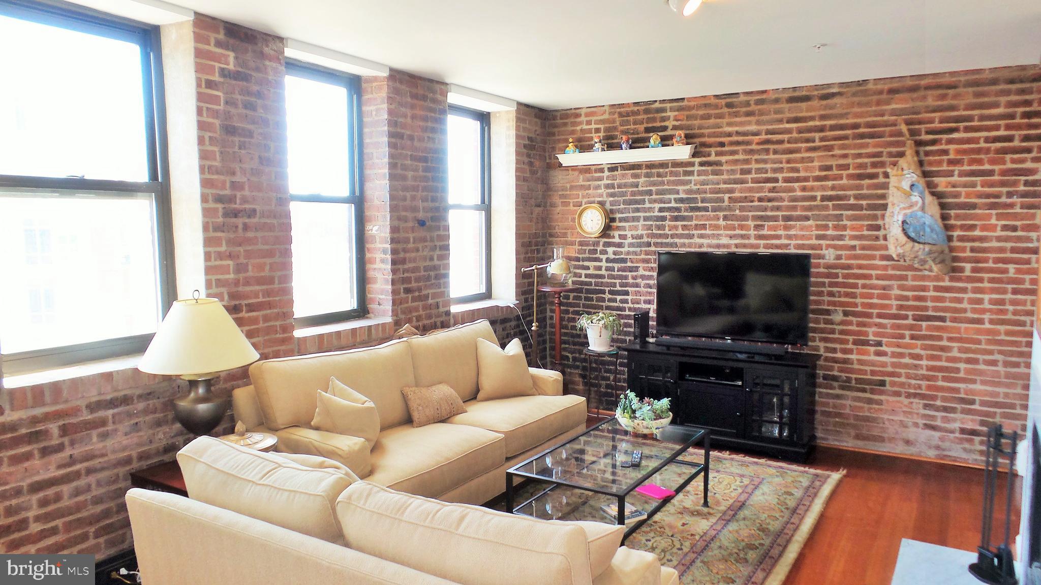 FELLS POINT HISTORIC DISTRICT - Residential Lease