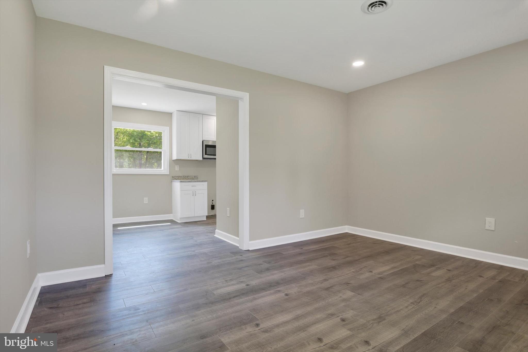3523 LEVEL ROAD