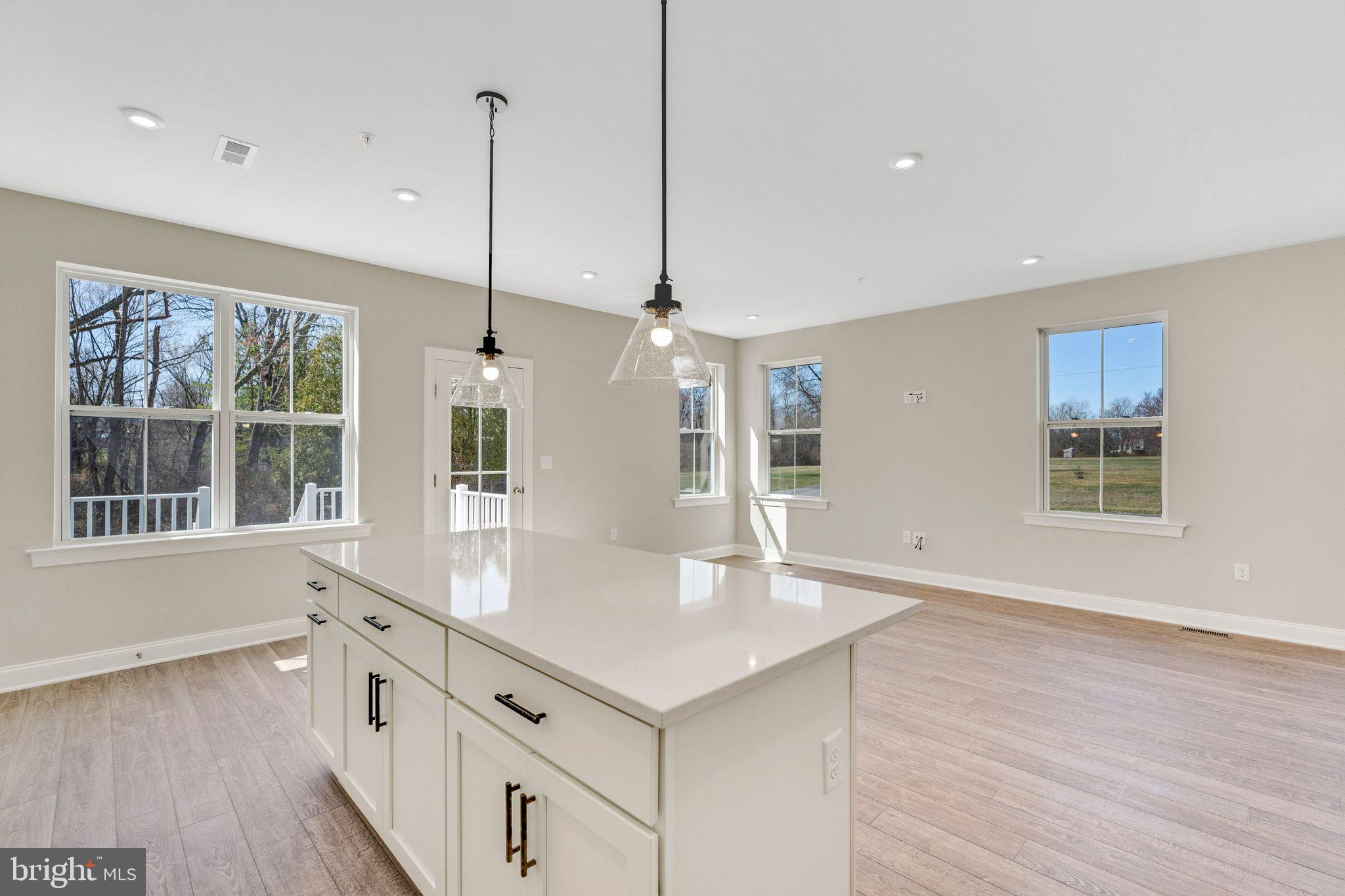 IRONWOOD - Residential Lease