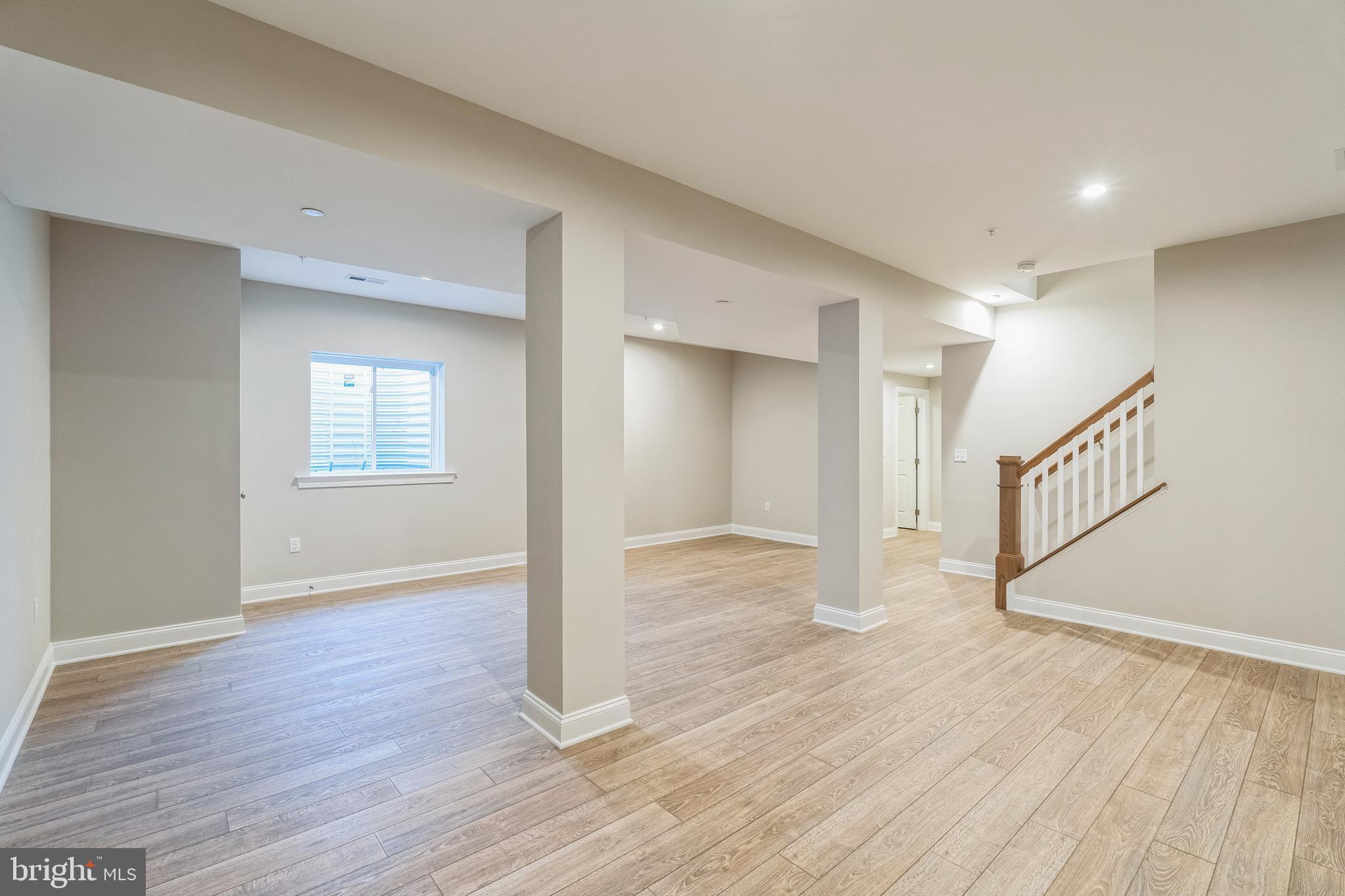 IRONWOOD - Residential Lease