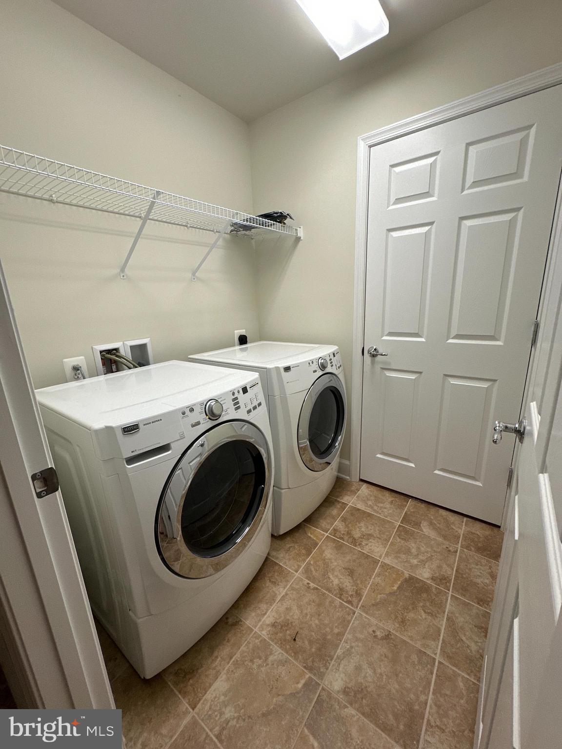 OAKLAWN - Residential Lease