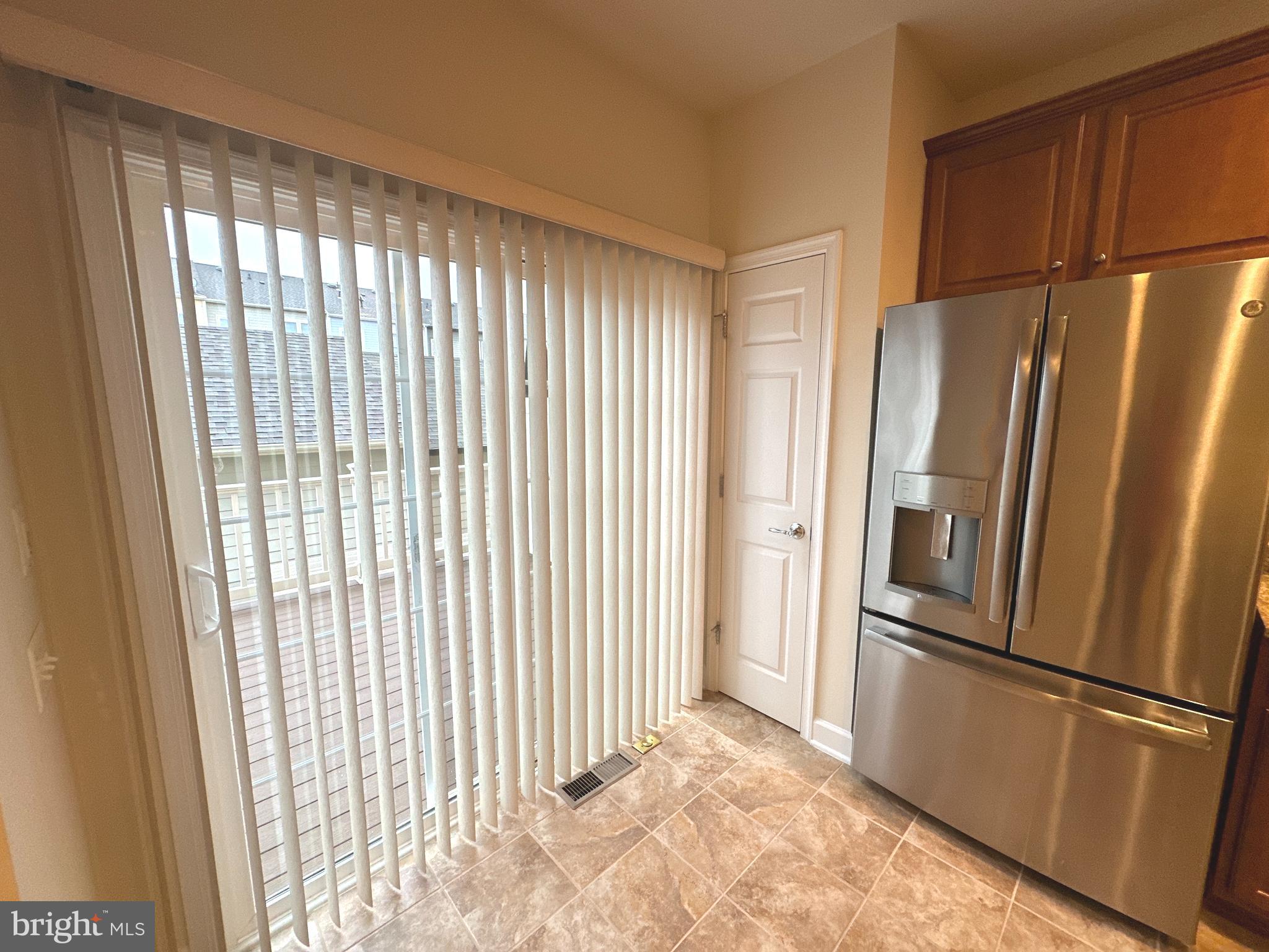 OAKLAWN - Residential Lease