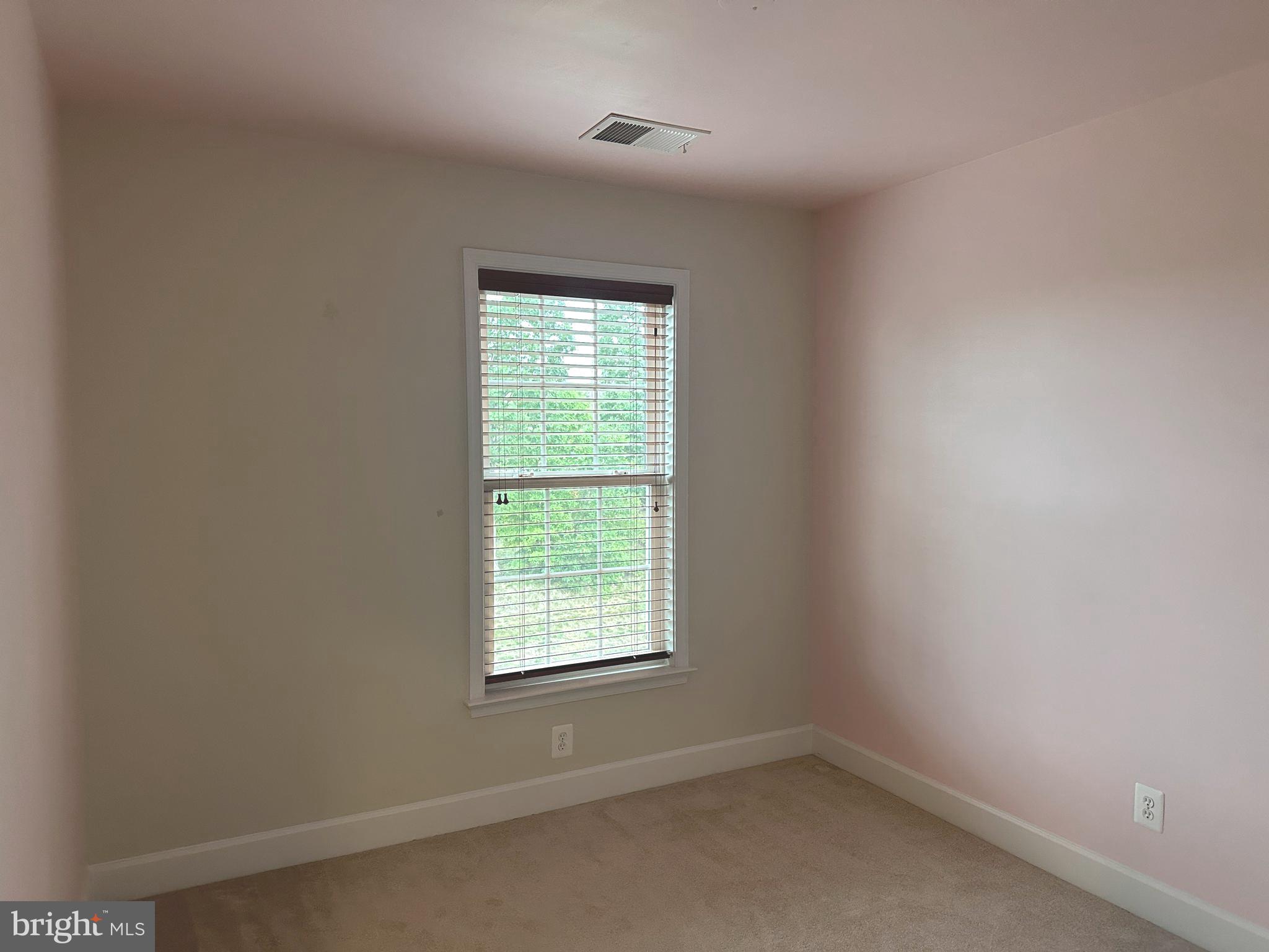 OAKLAWN - Residential Lease