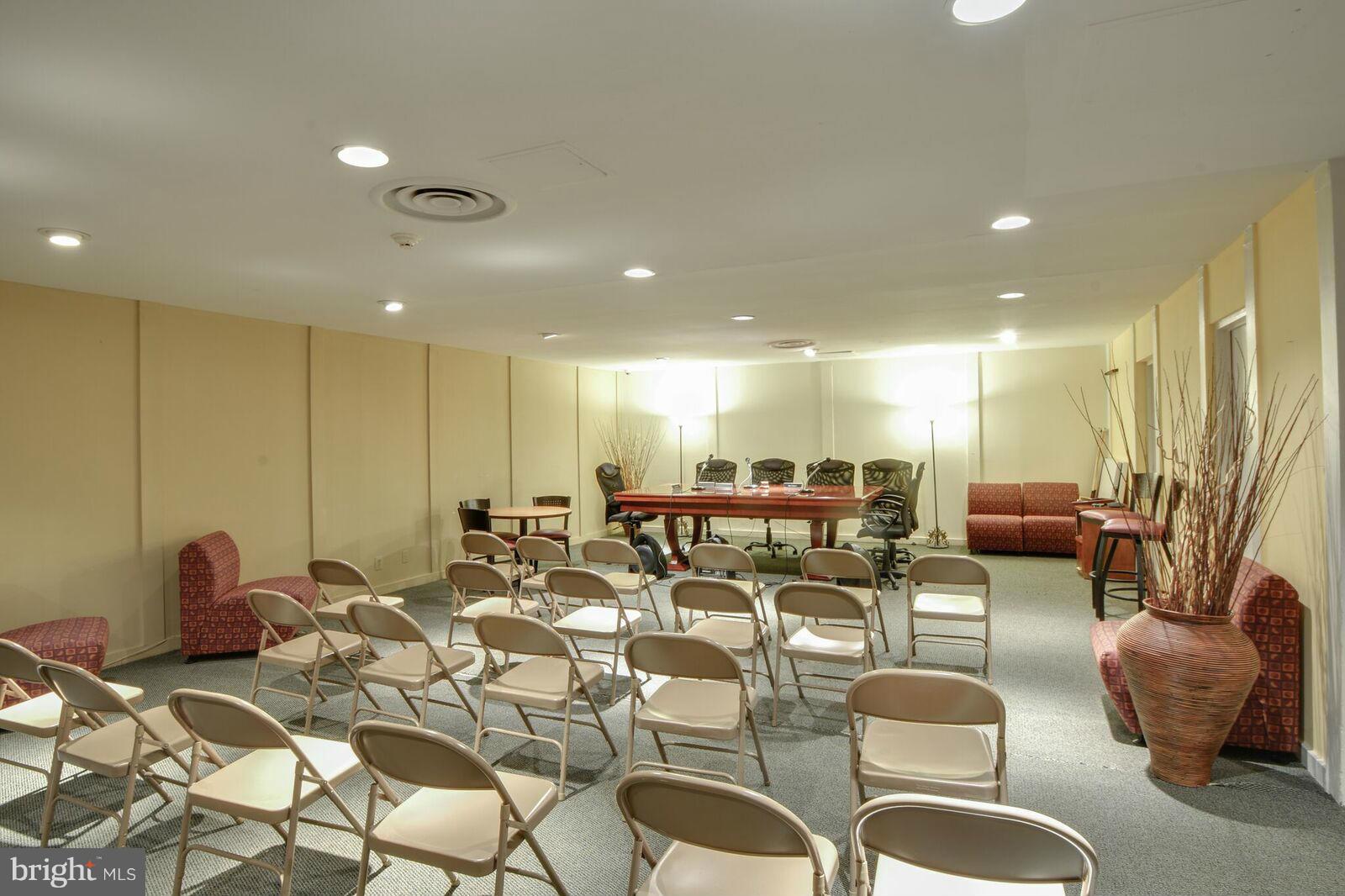 THE FOUNTAINS - Residential