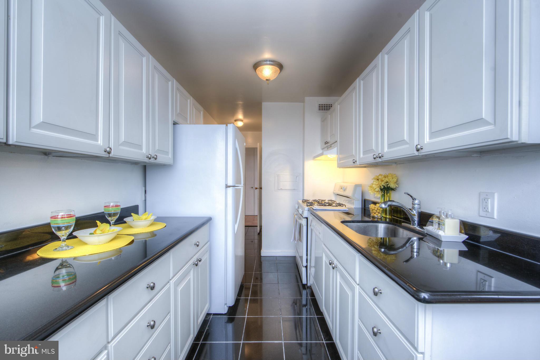 THE FOUNTAINS - Residential