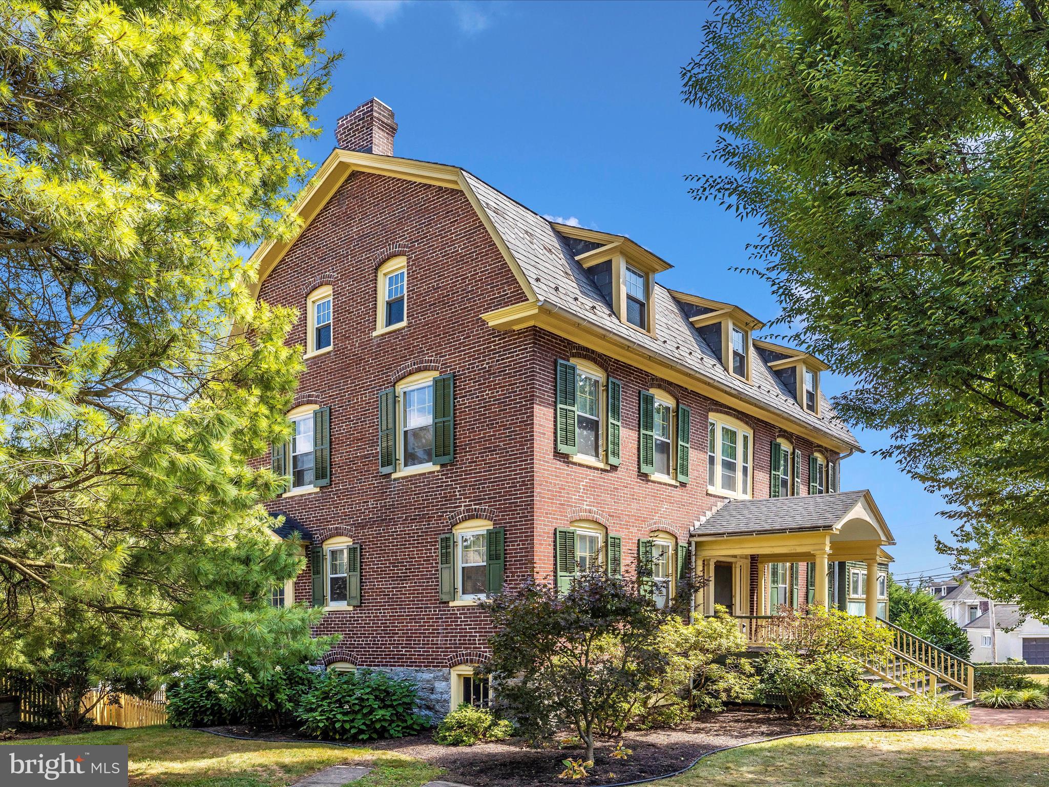 OAK HILL - Residential