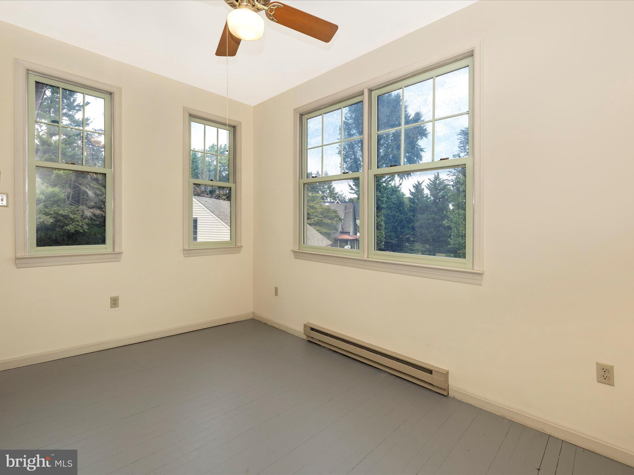 OAK HILL - Residential