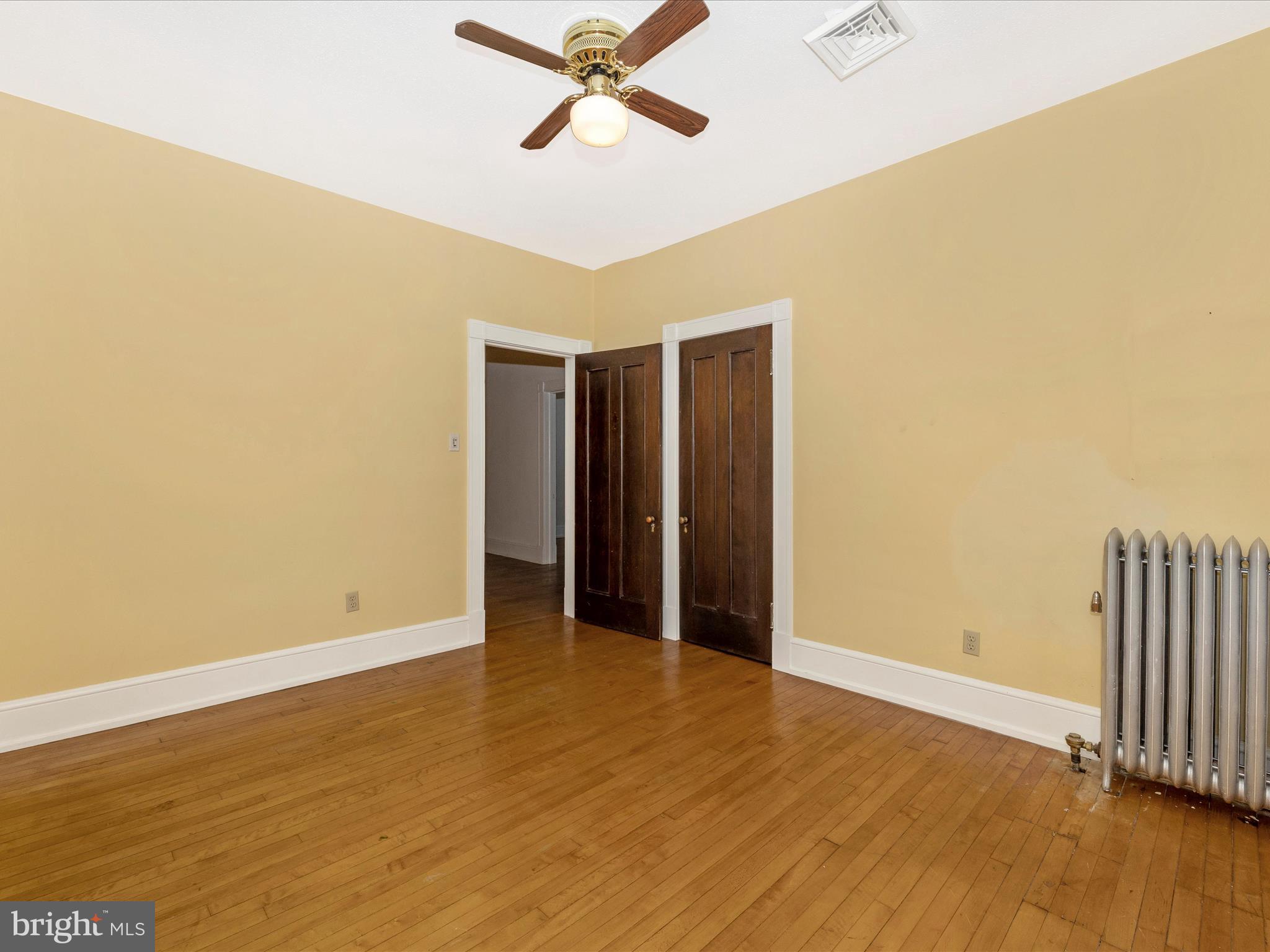 OAK HILL - Residential