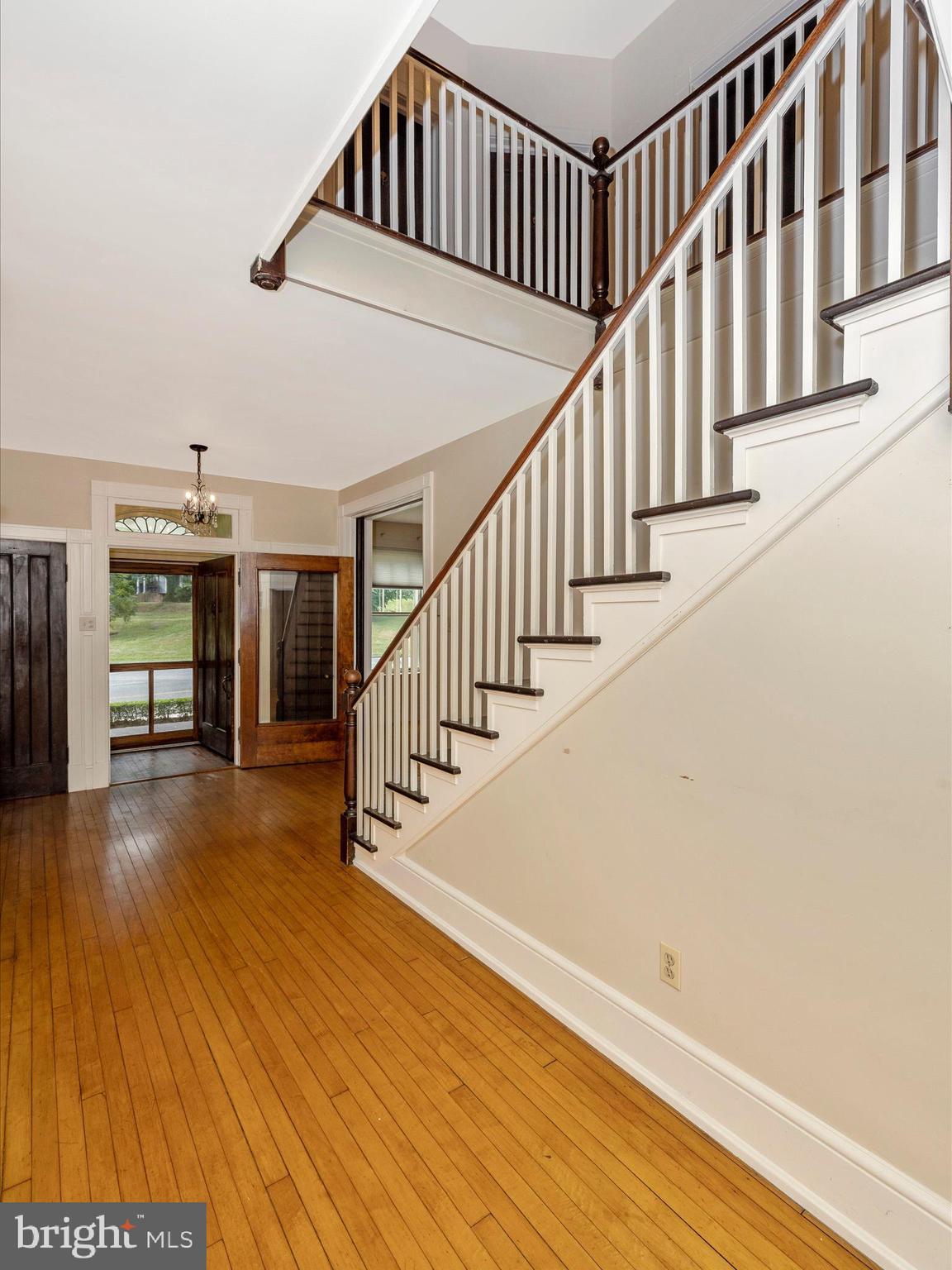 OAK HILL - Residential