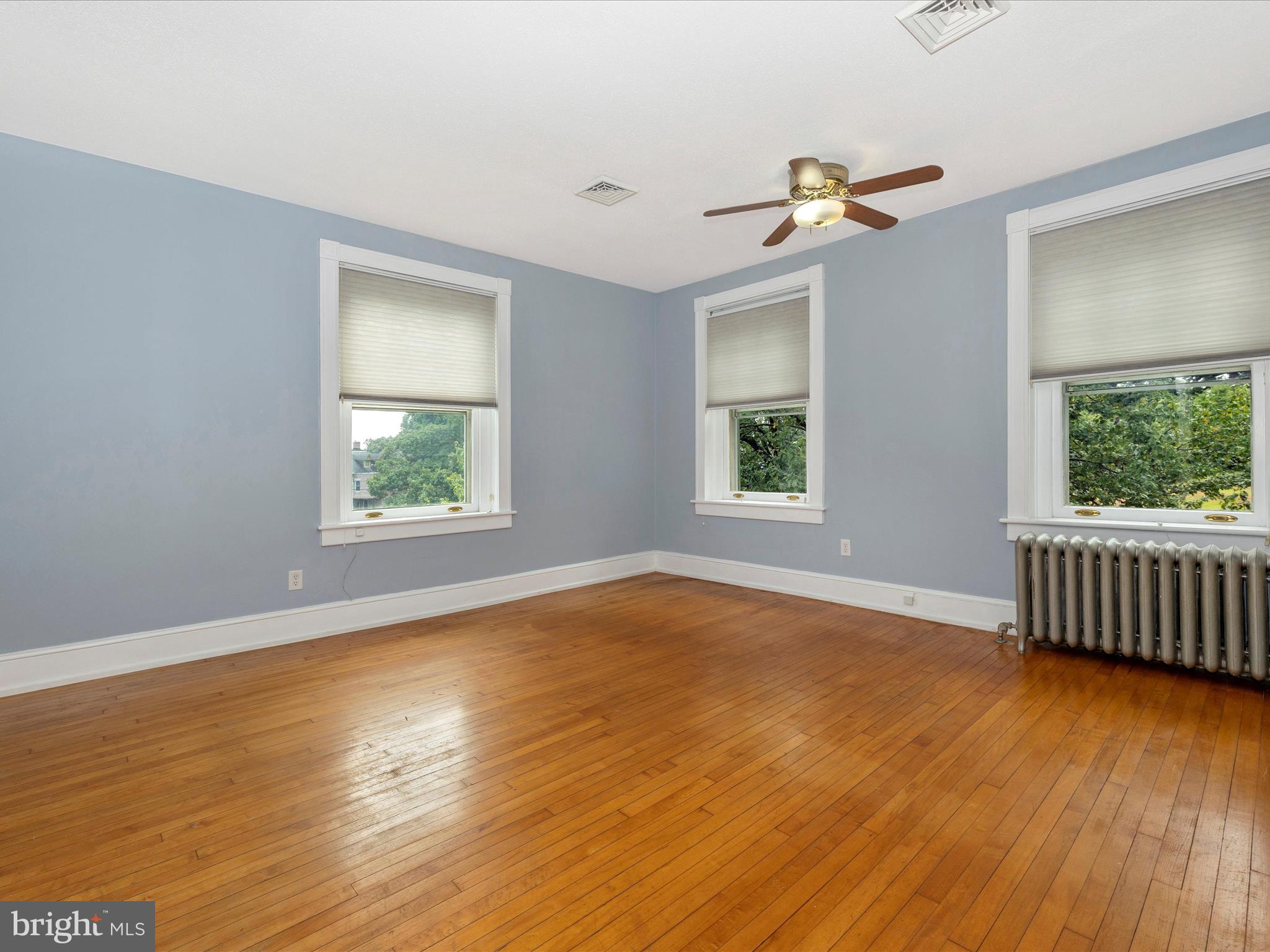 OAK HILL - Residential