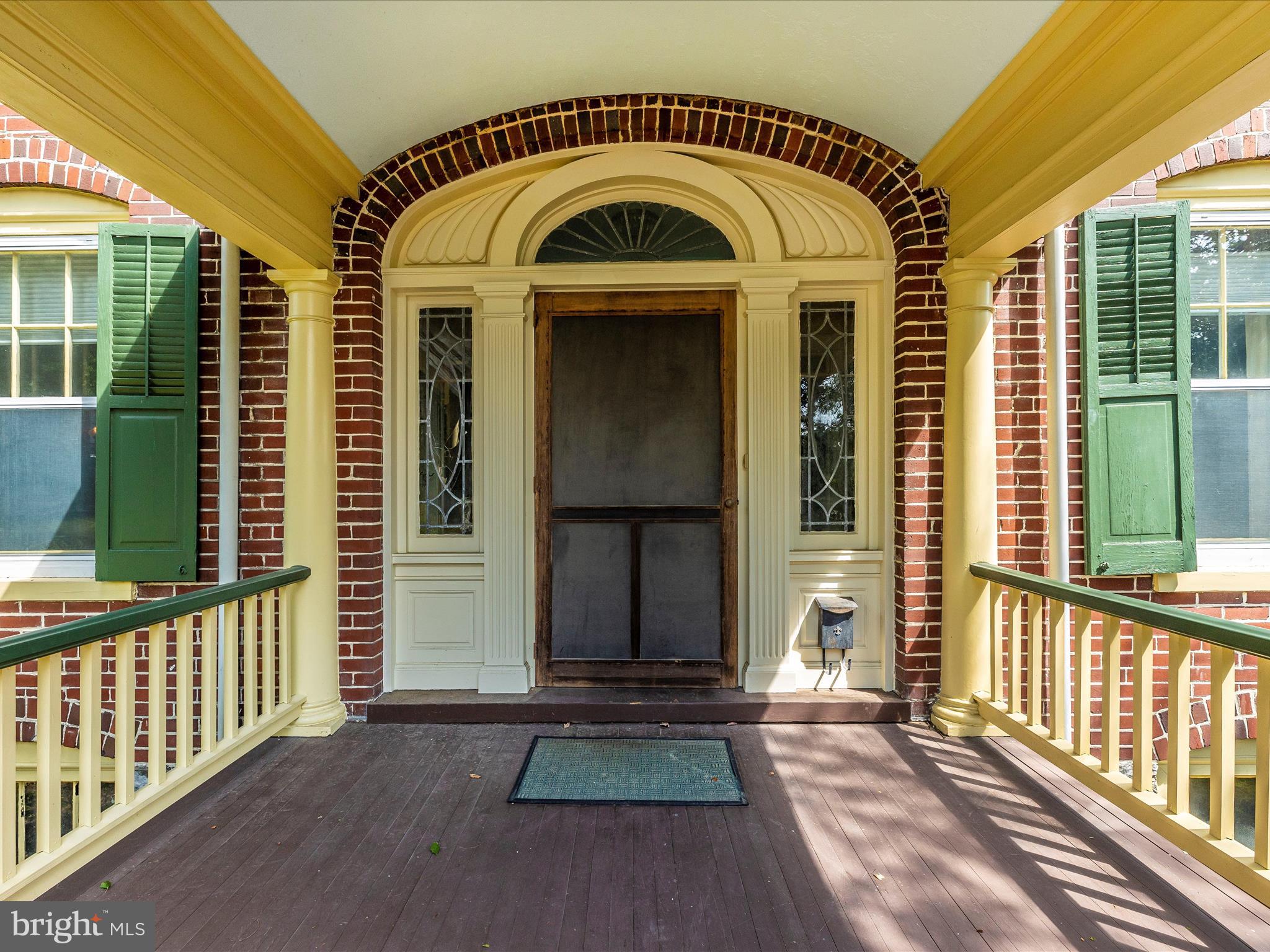 OAK HILL - Residential