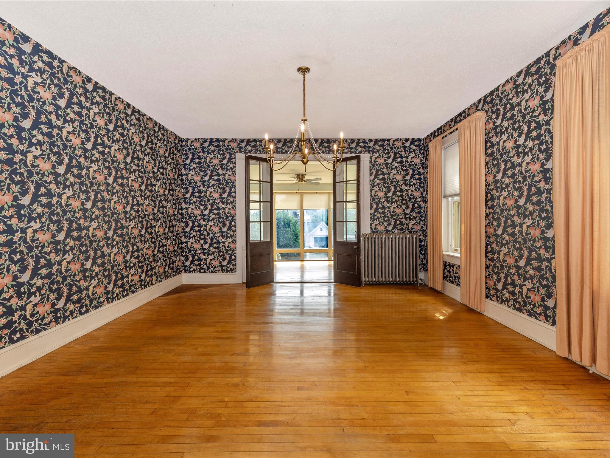 OAK HILL - Residential