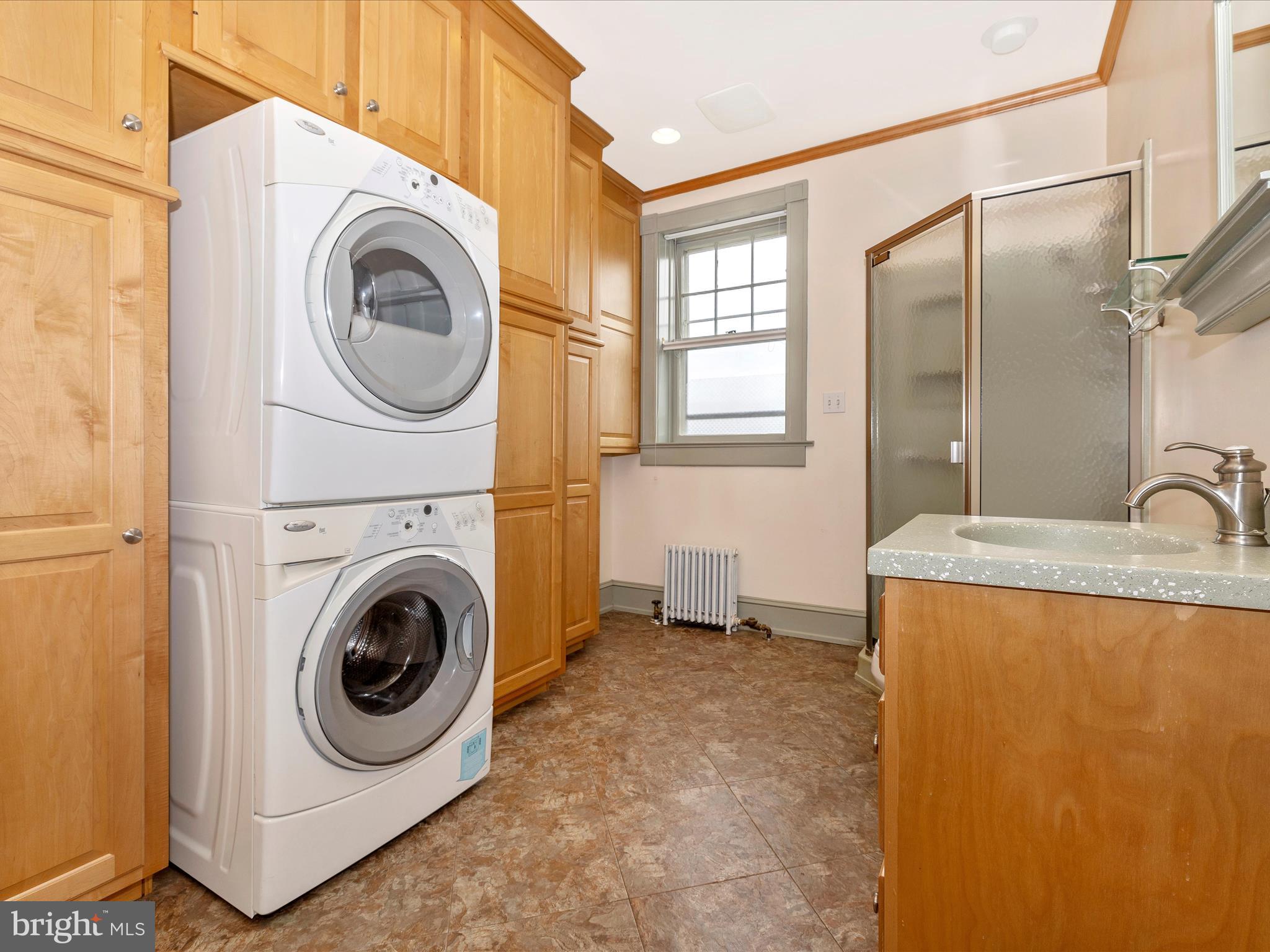 OAK HILL - Residential