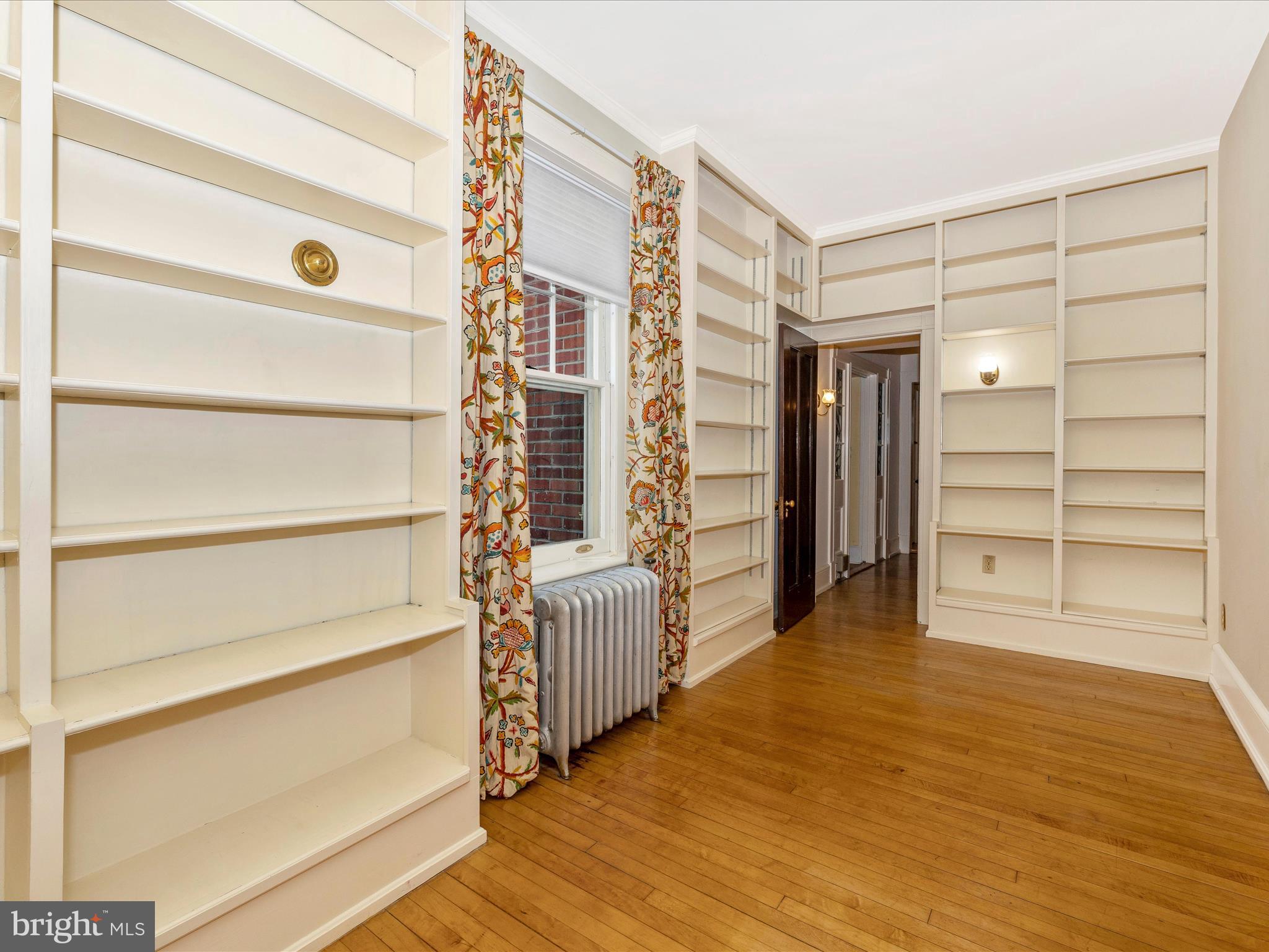 OAK HILL - Residential