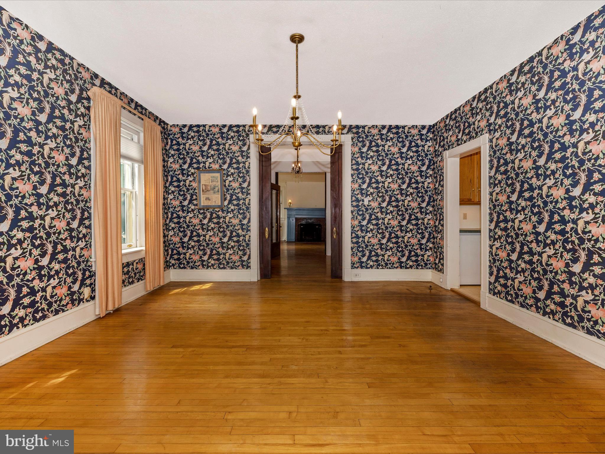 OAK HILL - Residential