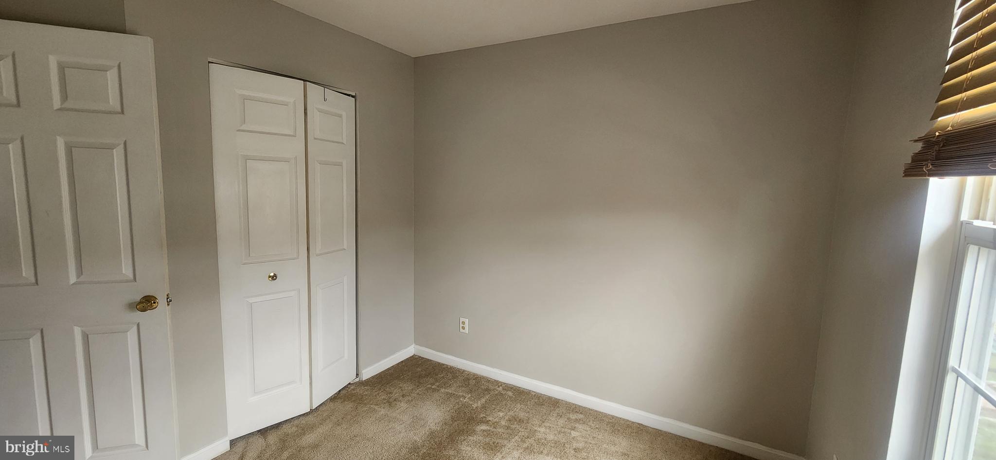 OAKHURST - Residential Lease