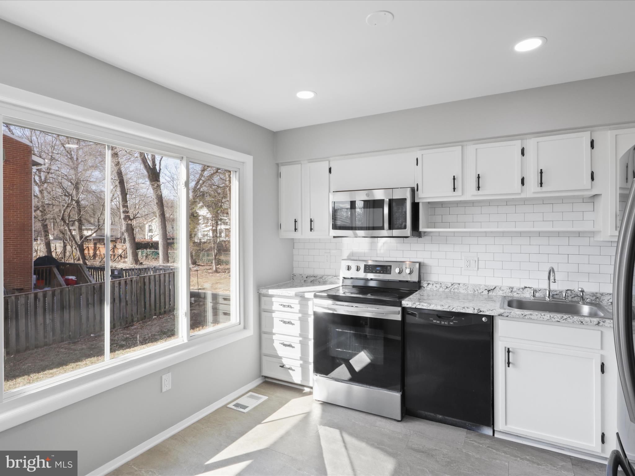 GRANDVIEW OF VIRGINIA - Residential