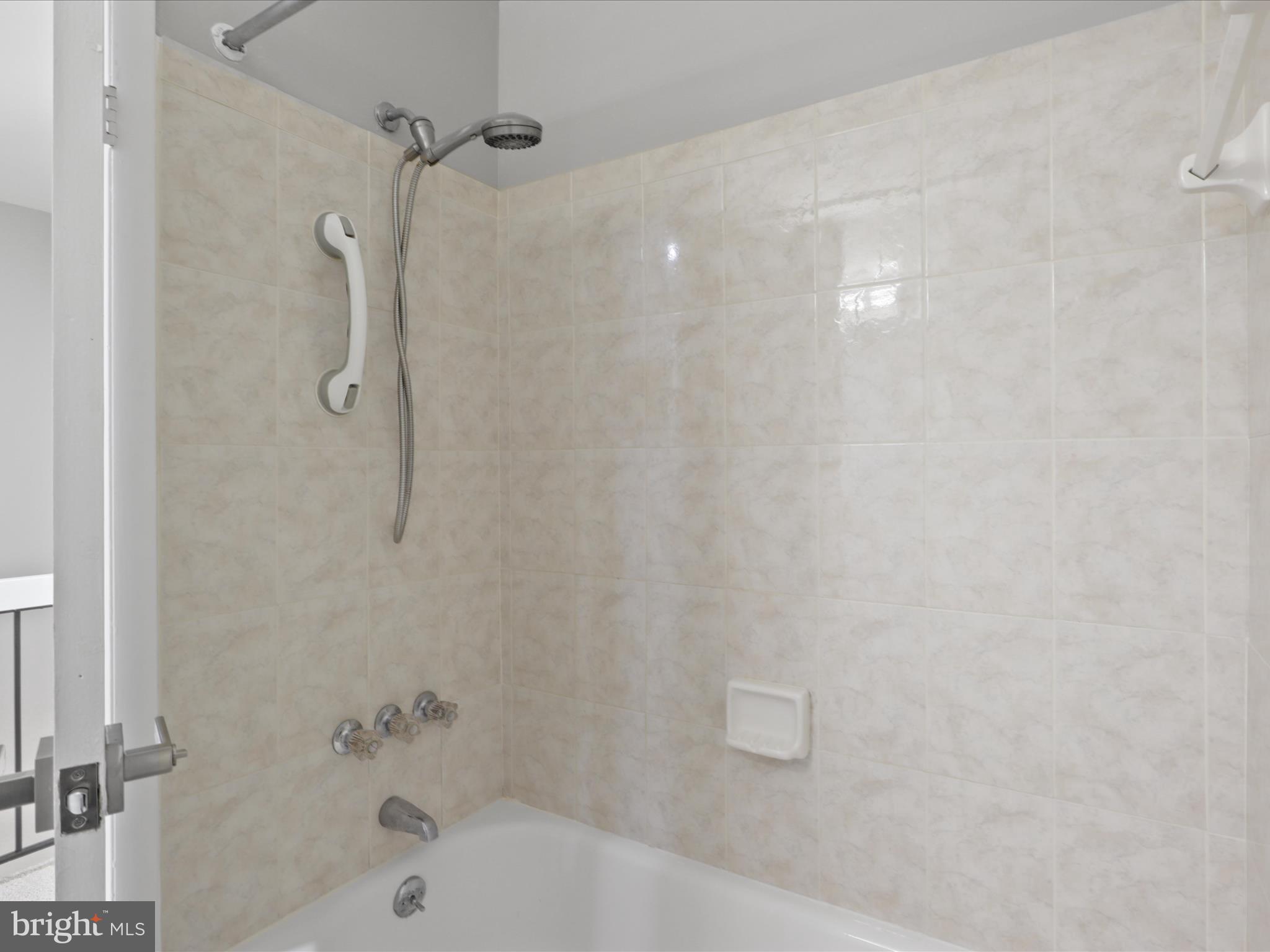 GRANDVIEW OF VIRGINIA - Residential