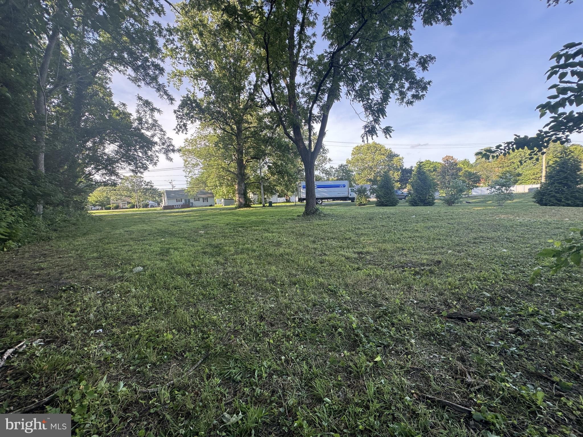 2712 MERRITT MILL ROAD